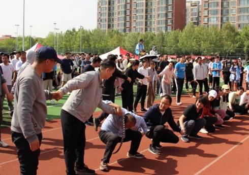 说明: 微信图片_20240422154125 说明: 微信图片_20240422154125