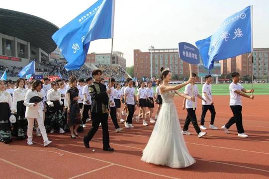 说明: ebddde67d5140fea4604817754de322 说明: ebddde67d5140fea4604817754de322