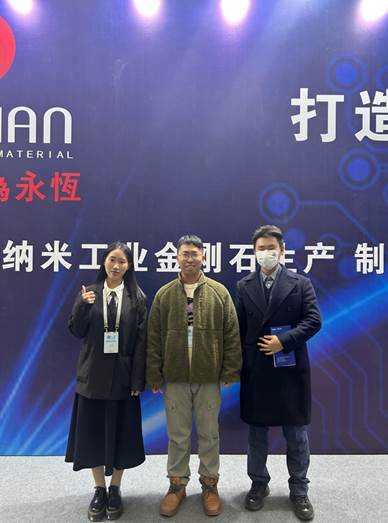 说明: C:\Users\DELL\Desktop\管理工程师第六期\张可心合影.jpg